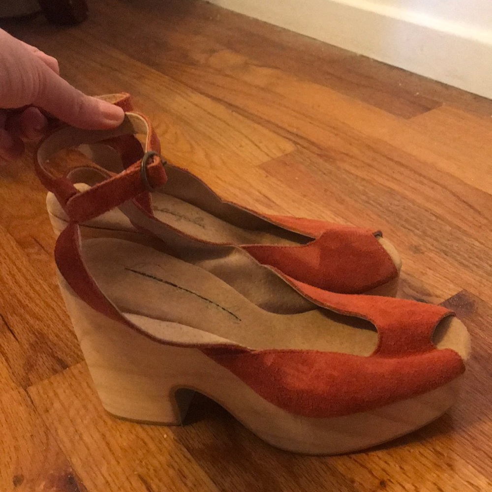 Free people clogs
